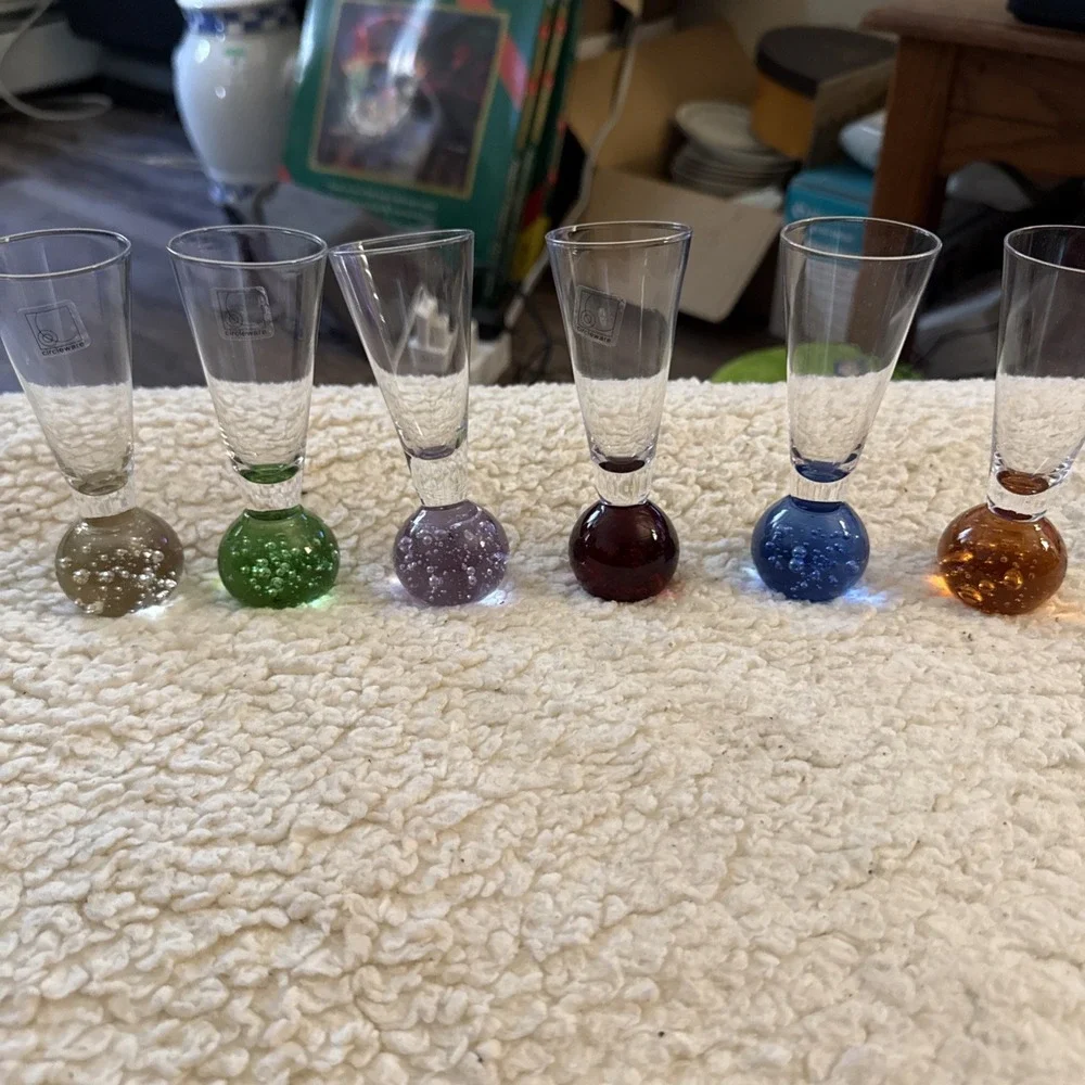 SET OF 6 Vintage Shot Glass Cordial Circleware Bubble Ball Bottom Base 4.5
